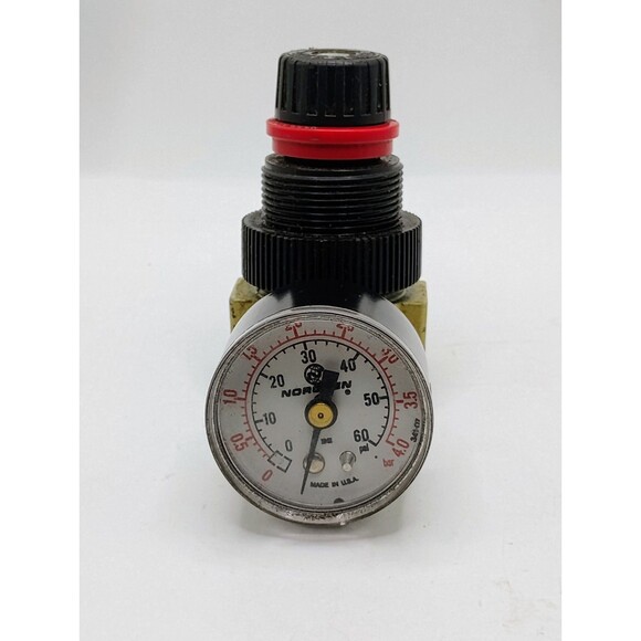 NORGREN R07-100-RNLA Regulator, 1/8" NPT, 14 scfm, Relieving Diaphragm & Gauge - Picture 1 of 6